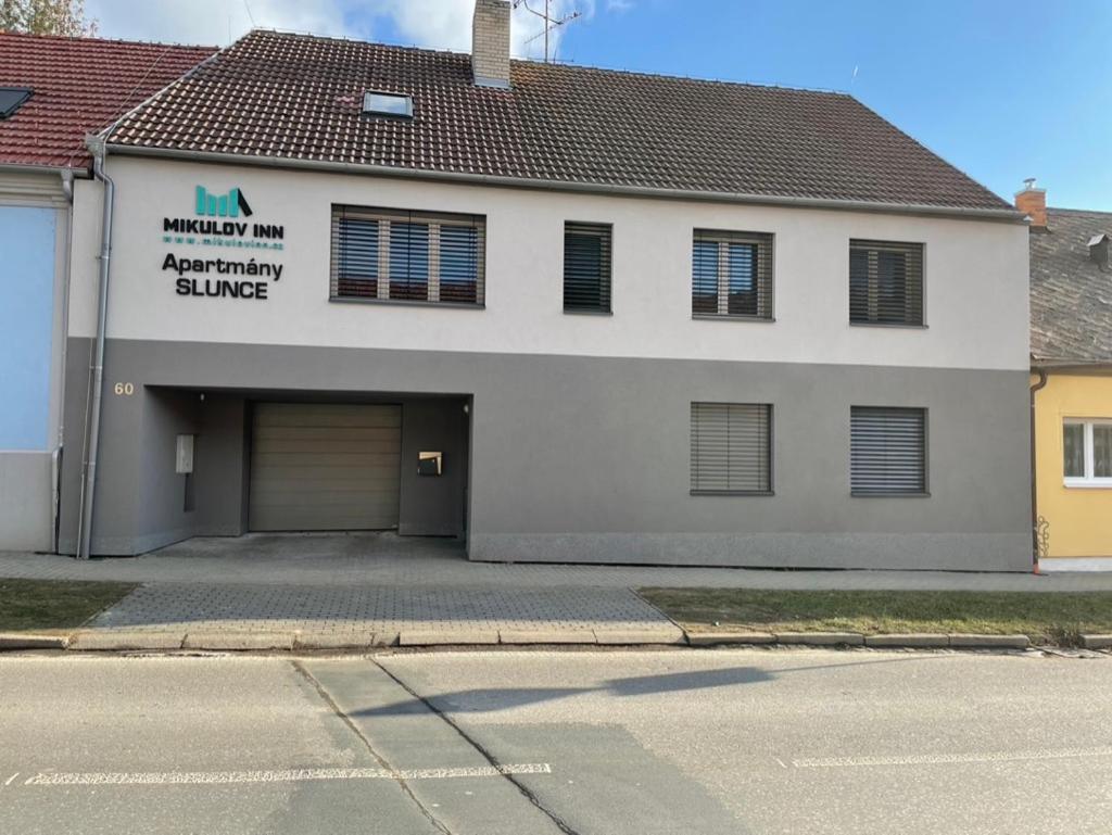 Mikulov Inn - Apartments Slunce Exterior photo