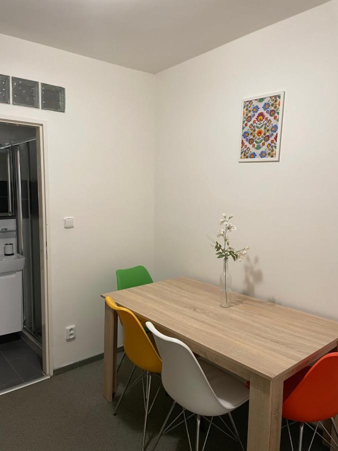 Mikulov Inn - Apartments Slunce Exterior photo